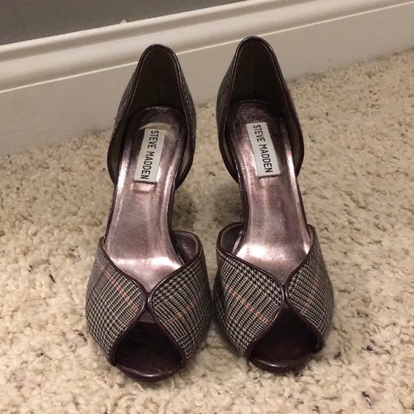 Steve Madden Plaid Peep Toe Heels - Picture 2 of 7